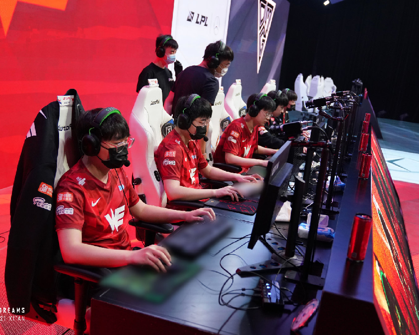 兼顾赛季与 兼顾赛季与